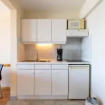 Apartment In Near The Pier *